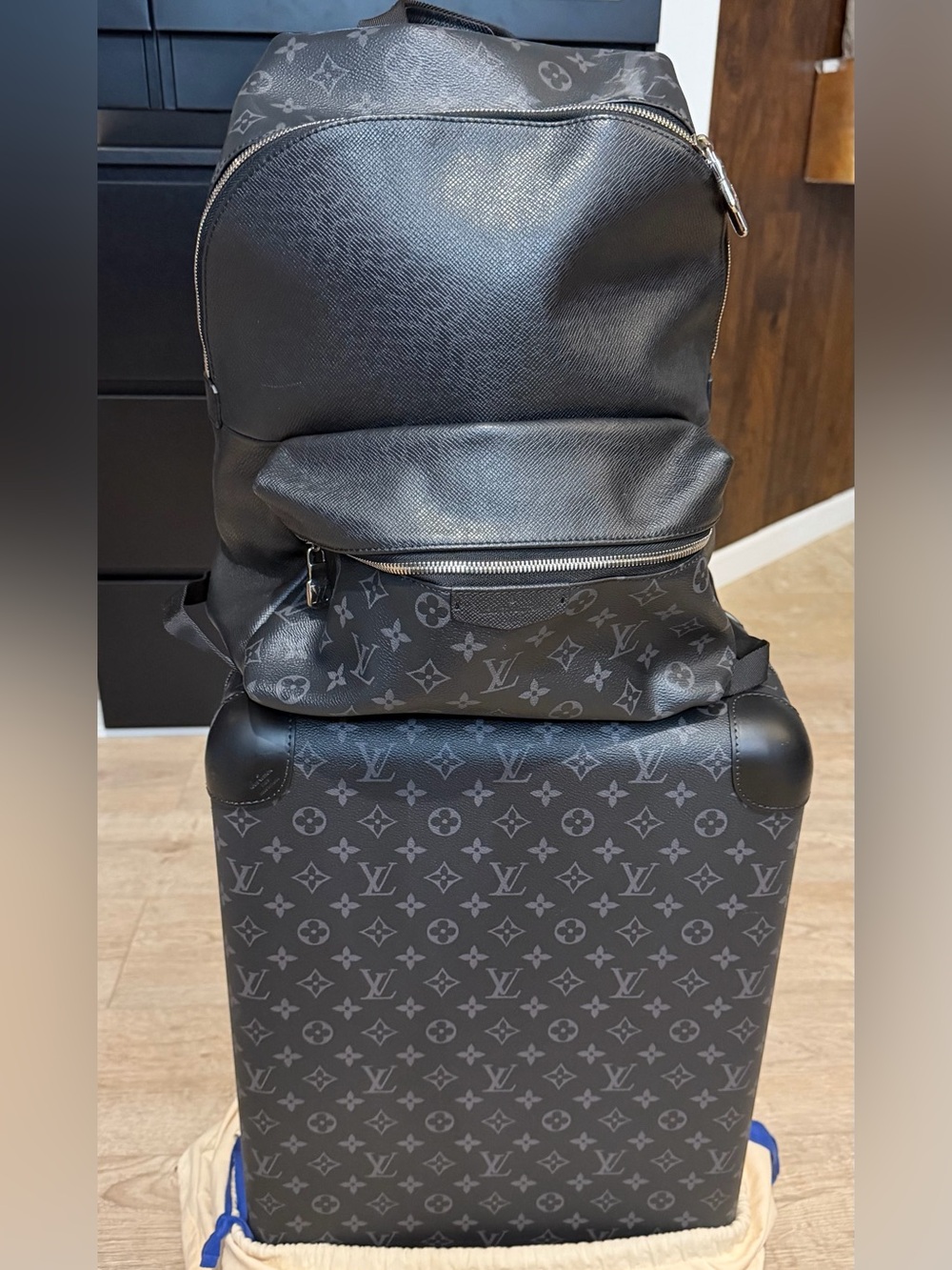 Louis Vuitton Discovery Backpack with Horizon Carry-On